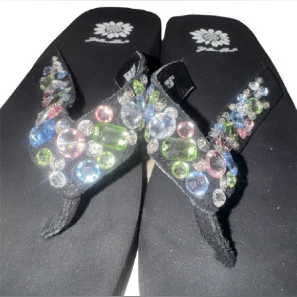 YELLOW BOX SANDSTONE Rhinestone flip flops sandals women’s shoes size 8 - Picture 5 of 12
